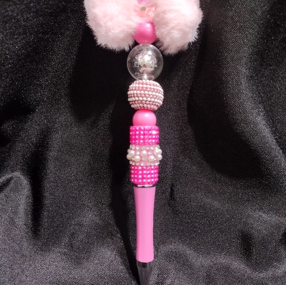 Handmade Refillable Bling Pens - Picture 5 of 6